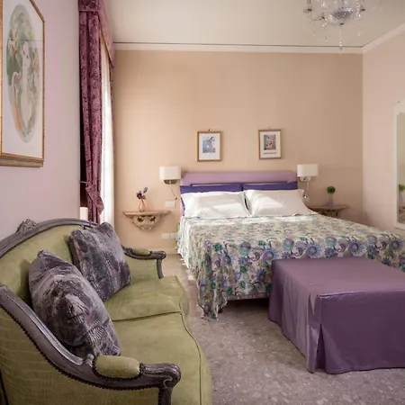 Casa de hóspedes Porta Di Mezzo Luxury & 2*