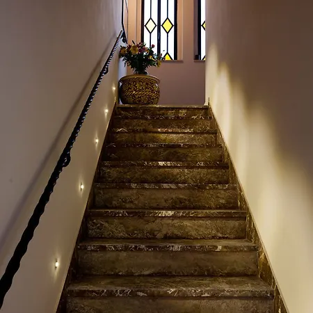 Porta Di Mezzo Luxury & 2* Ταορμίνα