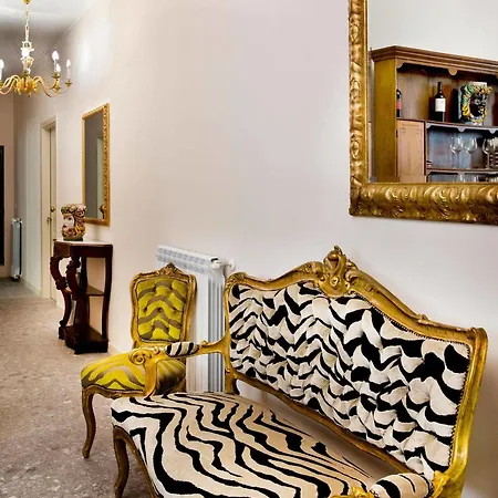 Πανσιόν Porta Di Mezzo Luxury &